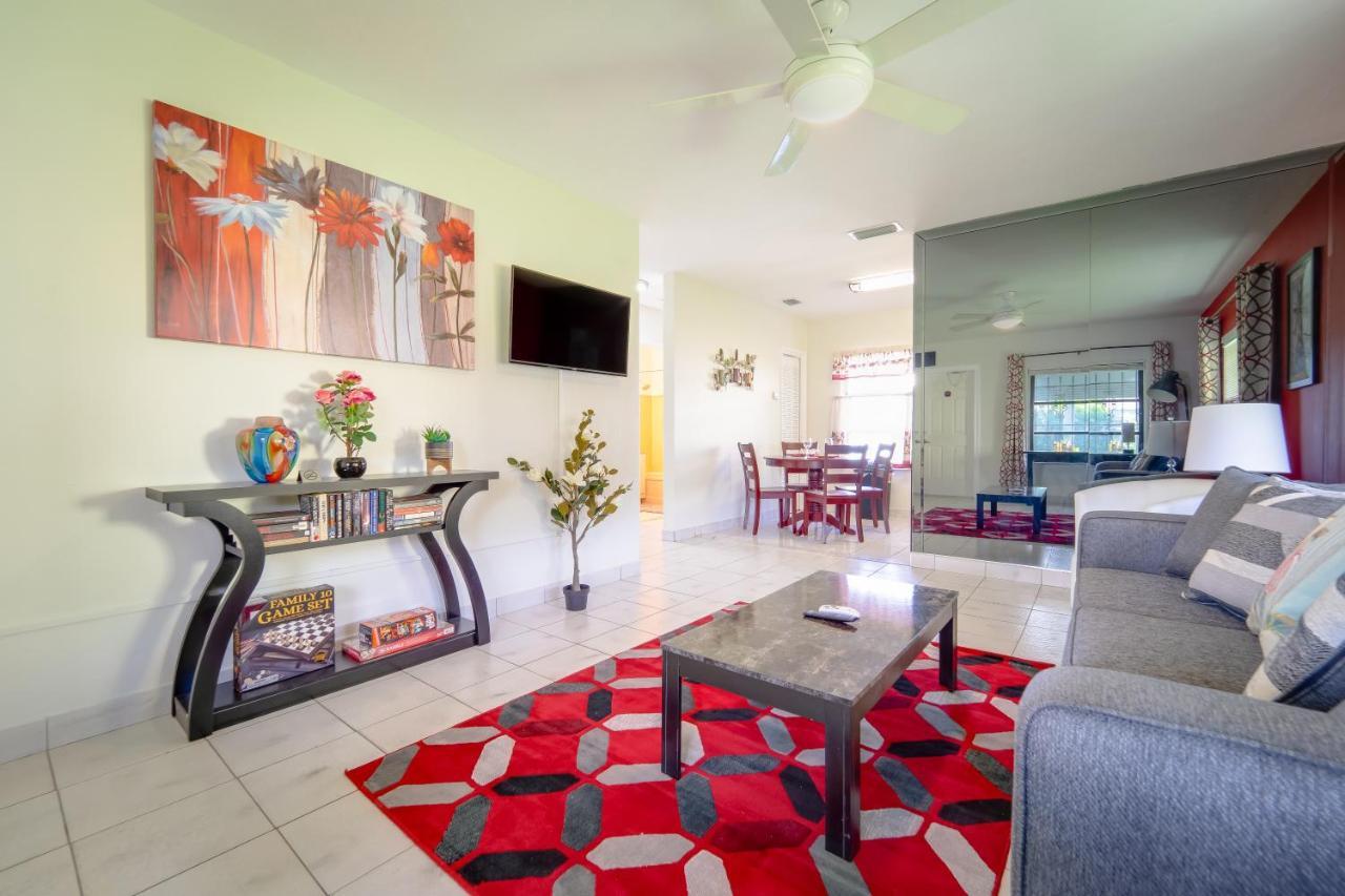 Beach Chairs, Good Kitchen, Strong Wifi On 14Th Ave Φορτ Λόντερντεϊλ Εξωτερικό φωτογραφία