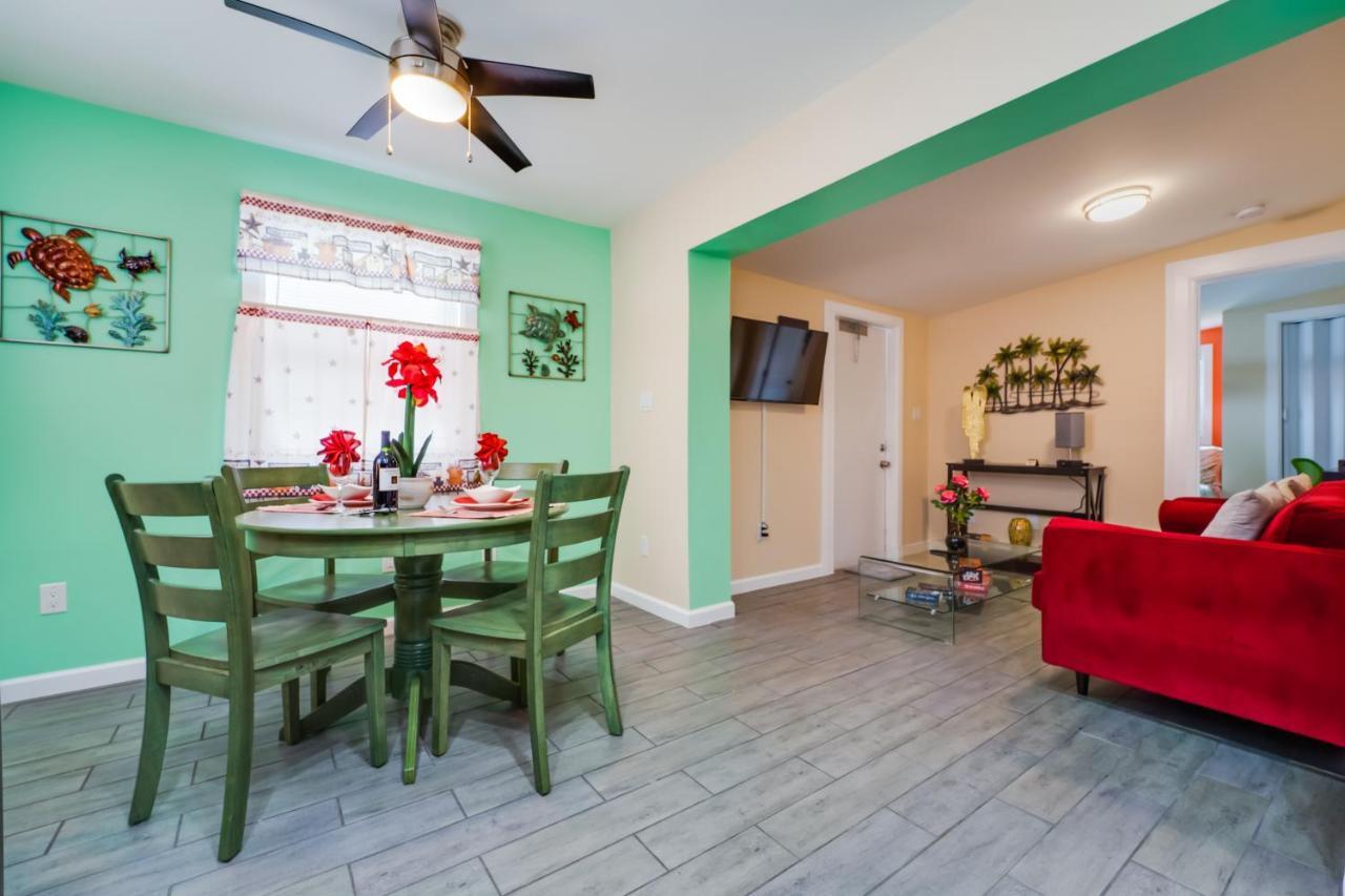 Beach Chairs, Good Kitchen, Strong Wifi On 14Th Ave Φορτ Λόντερντεϊλ Εξωτερικό φωτογραφία